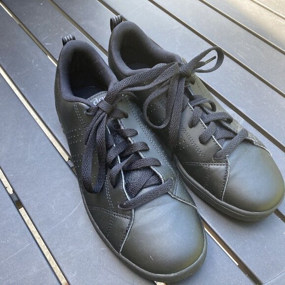 Adidas Neo Advantage Shoes | Youth Size 4 OR Women's Size 6 - Picture 3 of 5